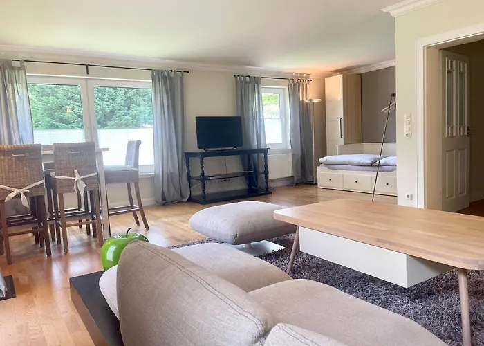Landhaus am Wald mit Garten mit 1 Schlafnische und 1 Schlafzimmer